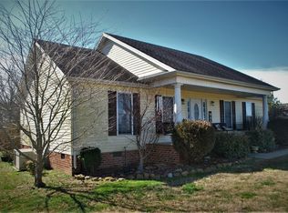 8725 Highway 49e, Orlinda, TN 37141
