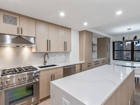 2nd image of 140 W End Ave #16M