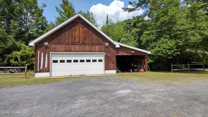 3rd image of 22 Athol Road