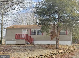 238 Silver Leaf Ln, Dover, DE 19901