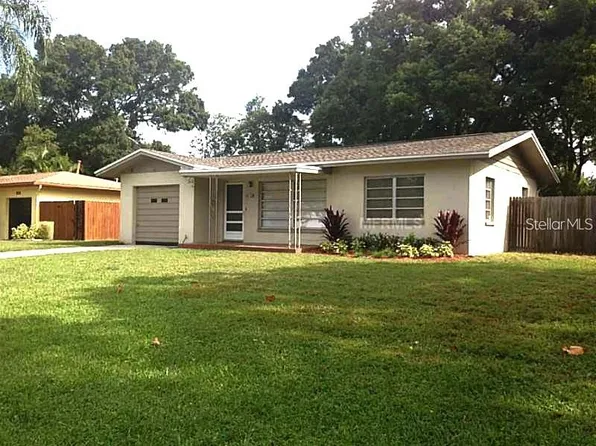 610 12TH STREET NW, LARGO, FL 33770