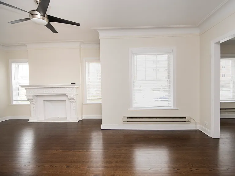331 Kedzie St #2 — Photo 10
