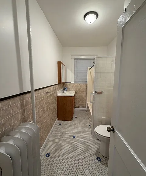 466 Locust St #2 — Photo 14