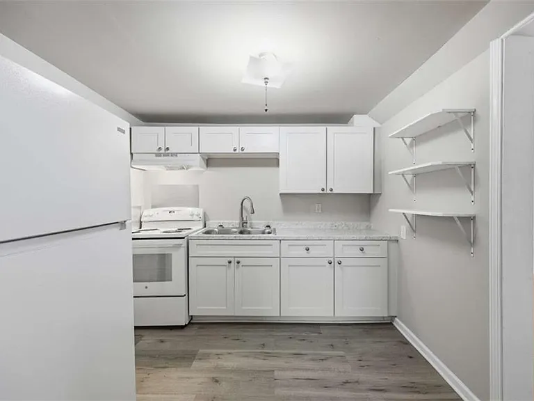 3638 E Main St #4 — Photo 12