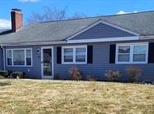 200 Underwood Ave, Warwick, RI 02888