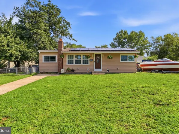 653 Windsor Ave, Maple Shade, NJ 08052