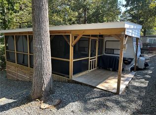 110 Meadowview Cir, New London, NC 28127