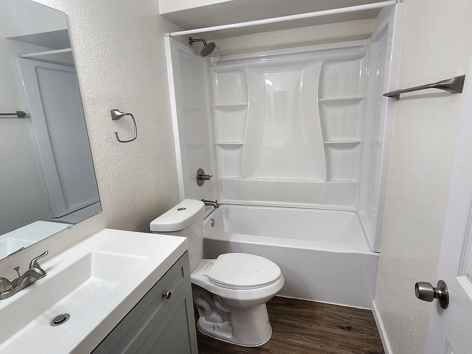 1st image of 2752 N Salem APT 101