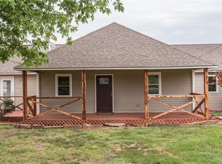 8400 Craft Rd, Lavaca, AR 72941