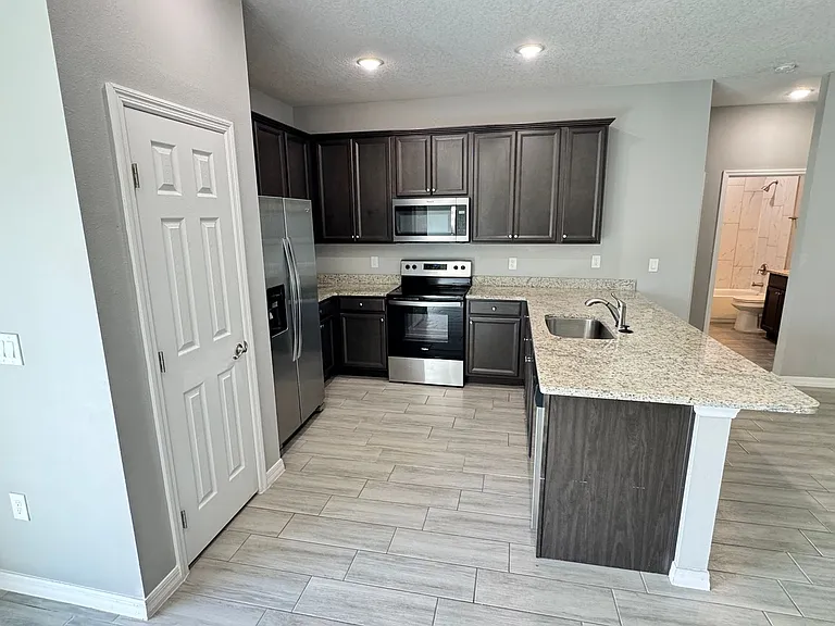 2613 Tolman Ave SE — Photo 14