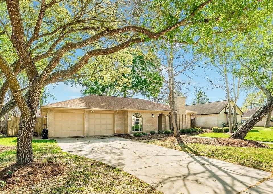 1st image of 56 Southern Oaks Ct
