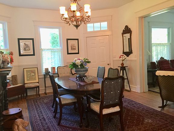 Lovely formal dining room