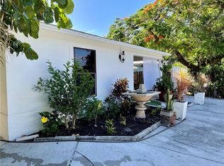 2632 Andrew Dr, Naples, FL 34112