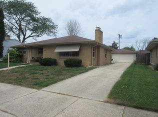 1104 Harmony Dr, Racine, WI 53402