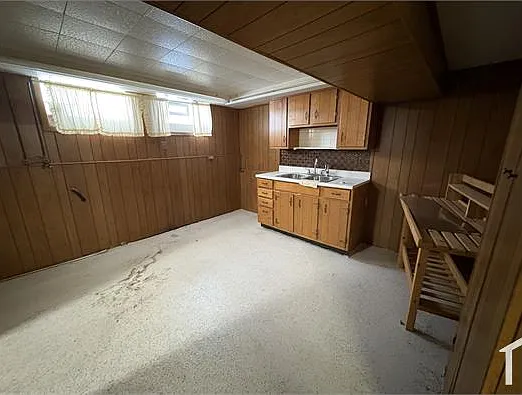 3 bed, 1176 sqft, $1,700 — Photo 2