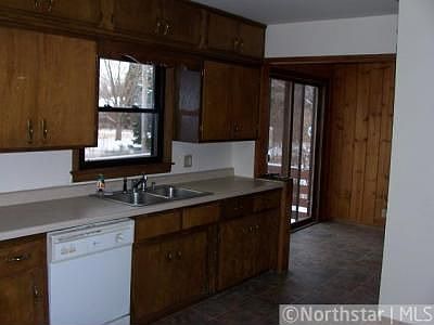 2nd image of 1366 108th Ave NE