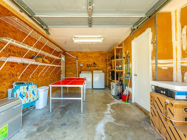 114 Cambridge Rd — Photo 6