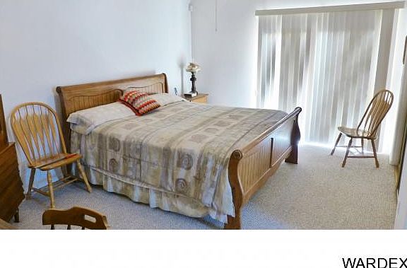 4th image of 1942 E Club House Plz