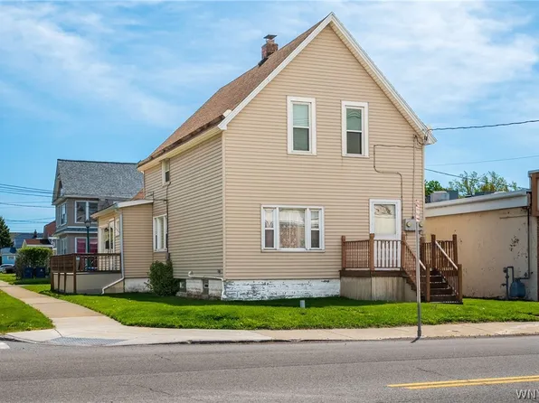 425 Hopkins St, Buffalo, NY 14220
