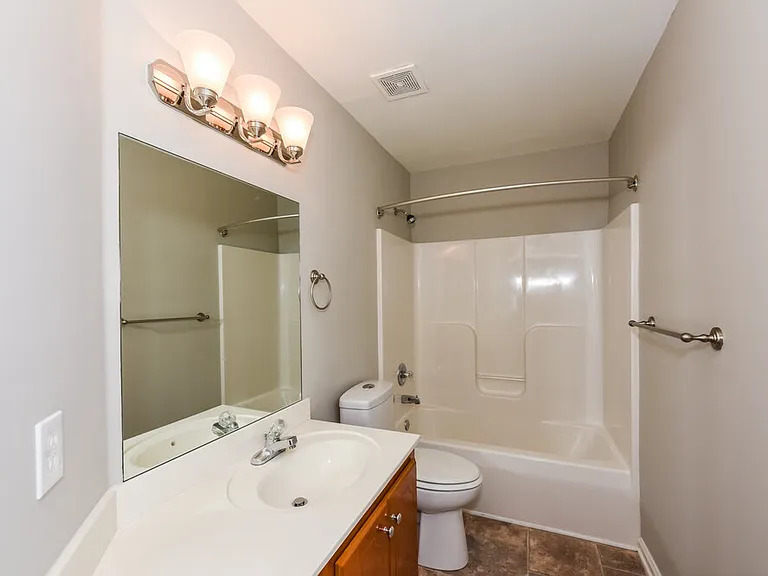 1594 Laurel Ledge Dr — Photo 14