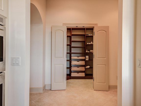 4th image of 141 Central Ave Suite 420