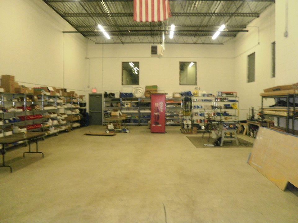 2nd image of 192 Lackawanna Ave Ste 105