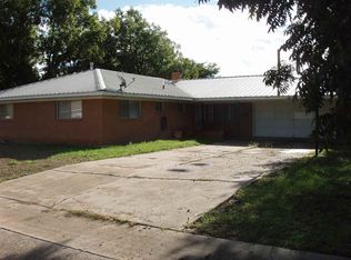 508 Fulkerson Dr, Roswell, NM 88203