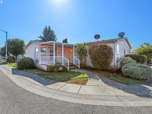 10698 Cone St NE #30, Donald, OR 97020