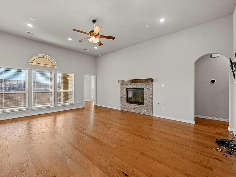 4229 Canadian River Dr — Photo 10