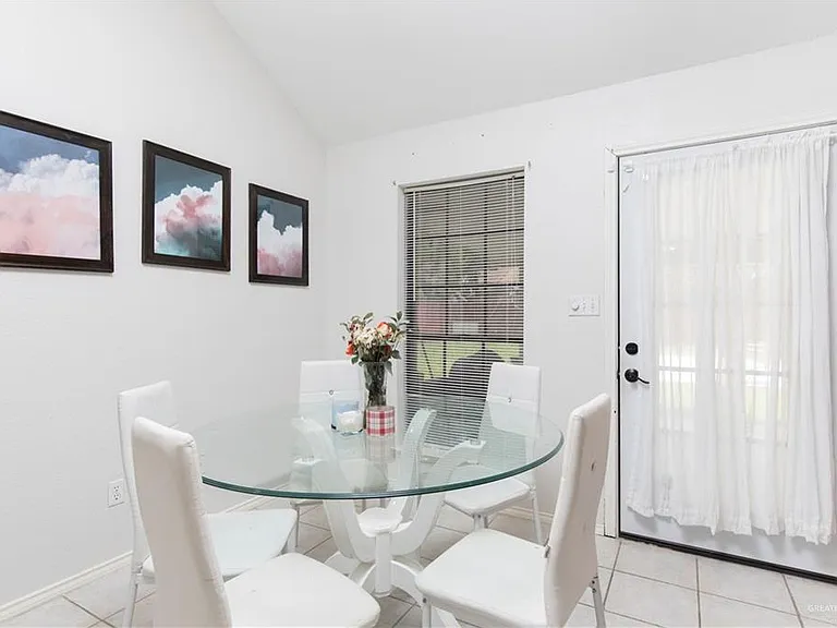 2509 Yellowhammer Ave — Photo 5