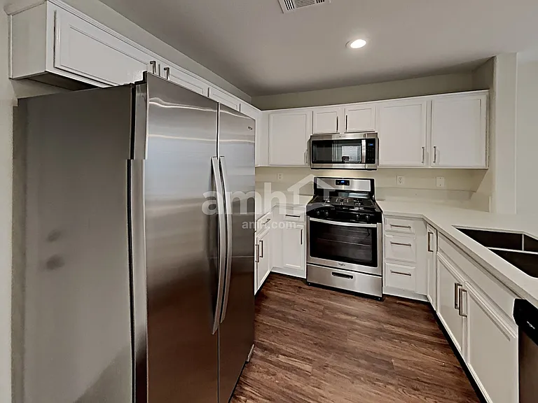9438 Havasu Canyon Ave — Photo 3