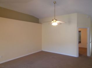 2656 Lantana Lakes Dr E, Jacksonville, FL 32246