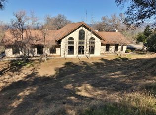 31000 Blue Heron Way, Coarsegold, CA 93614