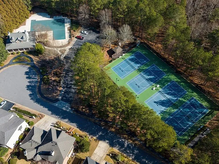 9445 Stoney Ridge Ln — Photo 38