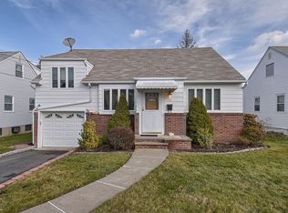 50 Lockwood Dr, Clifton, NJ 07013