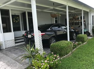 906 Frangi Pani Dr, Barefoot Bay, FL 32976