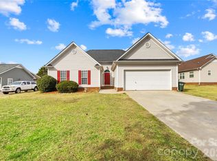 2204 River Chase Dr, Monroe, NC 28110