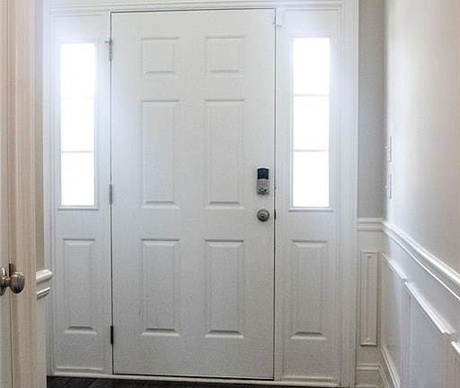 3rd image of 4 Ivy Ln