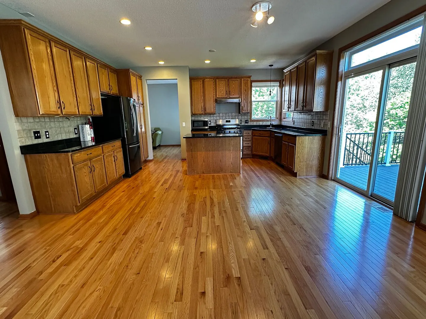 Plymouth Single Family Home, Dedicated Office, Deck, 2 Car Garage, Avail End of Aug/September — Photo 3