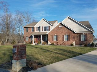 22 Manderly Place Dr, O'Fallon, MO 63366