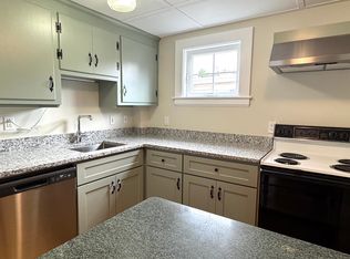 236 Washington St APT 3, Marblehead, MA 01945