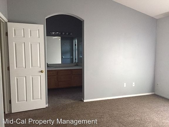 5th image of 5521 W La Vida Ct