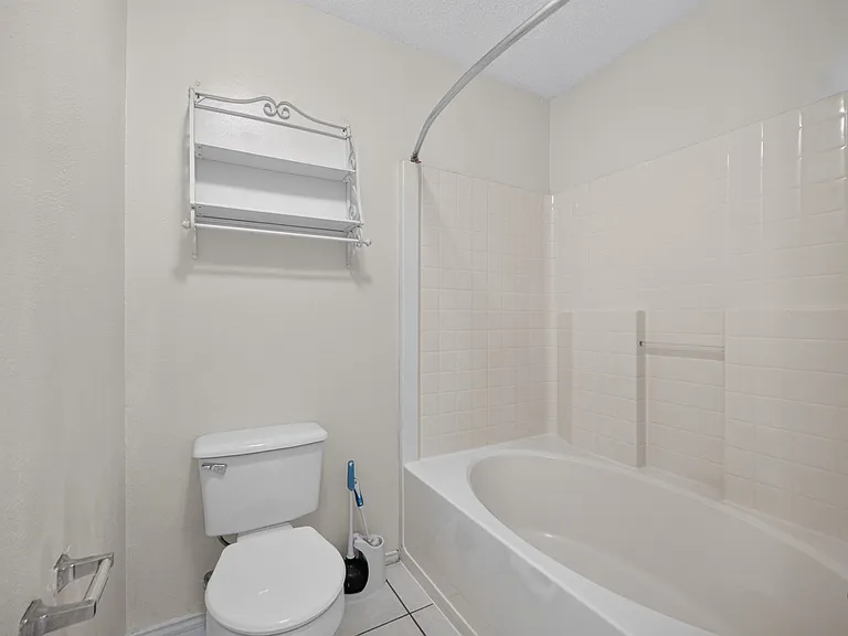 6206 Tidewater Dr — Photo 14