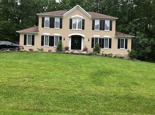 14910 Brownstone Dr, Burtonsville, MD 20866