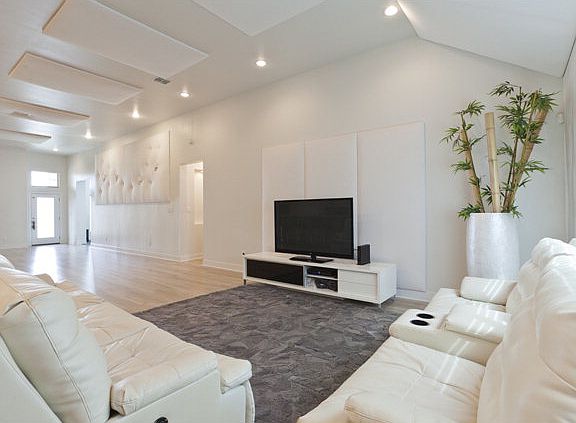5th image of 3504 San Eduardo