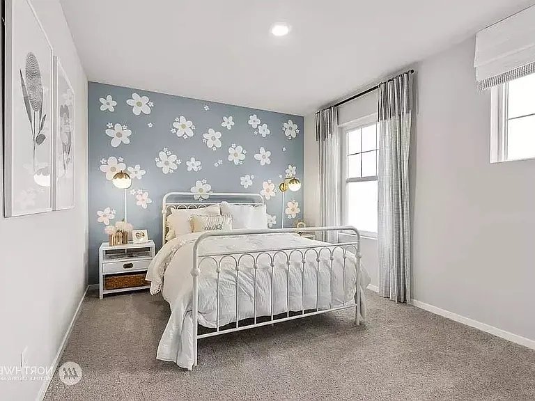 4355 Savannah Loop NE — Photo 18