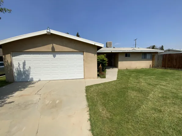 4212 W School Avenue, Visalia, CA 93291