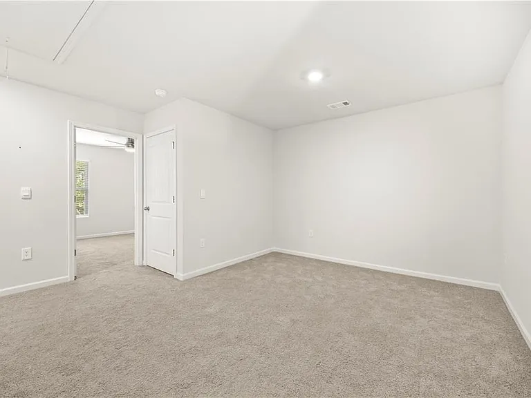 6710 Corryton St — Photo 18