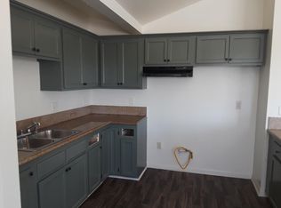 341 E Anaheim St APT 9, Wilmington, CA 90744