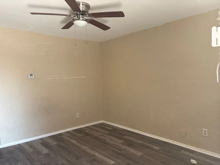 9850 La Branch Dr — Photo 17